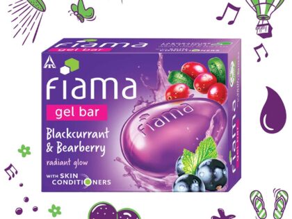 Indian Product Fiama Blackcurrant & Bearberry Radiant Glow Gel Bar Soap Used For male-female125 Gm